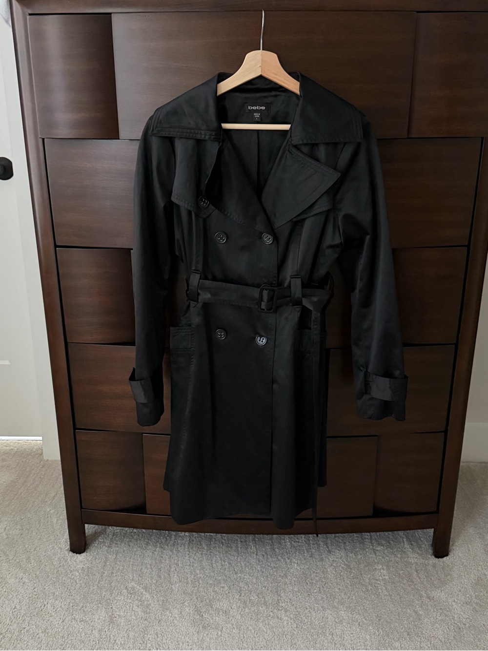LIKE NEW Bebe Satin Double Breasted Belted Trench Coat | Black | L
